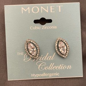 Monet Bridal stud earrings